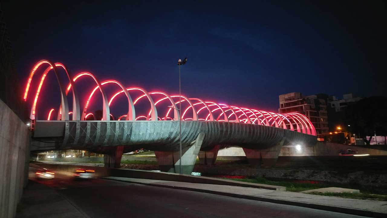 Puente del Bicentenario  - Pilares Ingeniería